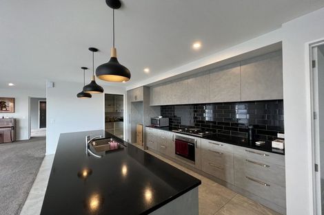 Photo of property in 32 Four Peaks Drive, Wigram, Christchurch, 8025