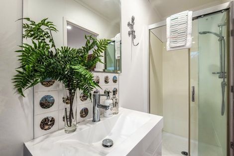 Photo of property in 11 Dalton Road, Snells Beach, 0920