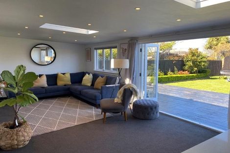 Photo of property in 10 Manchester Street, Petone, Lower Hutt, 5012