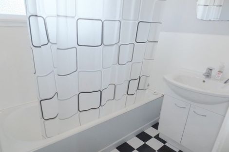 Photo of property in 38 Pratt Avenue, Foxton Beach, Foxton, 4815