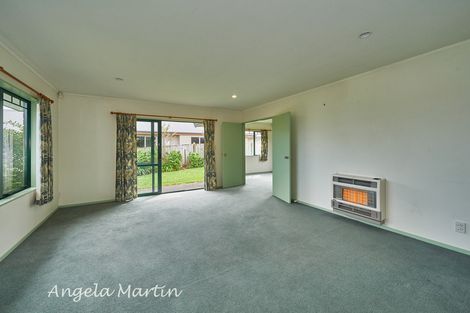 Photo of property in 157 Ruapehu Drive, Fitzherbert, Palmerston North, 4410