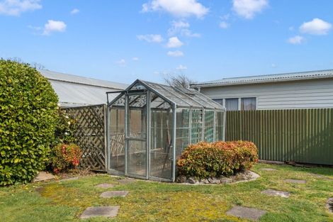 Photo of property in 23 Montgomery Place, Lansdowne, Masterton, 5810