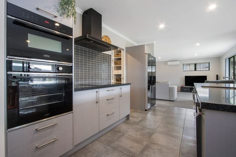 Photo of property in 11 Nolan Place, Katikati, 3129