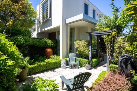 Photo of property in 148 Merivale Lane, Merivale, Christchurch, 8014