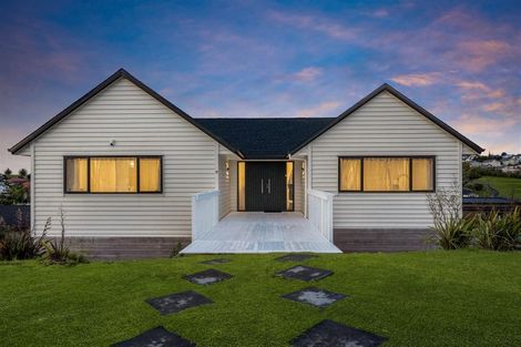 Photo of property in 13 Discovery Drive, Gulf Harbour, Whangaparaoa, 0930