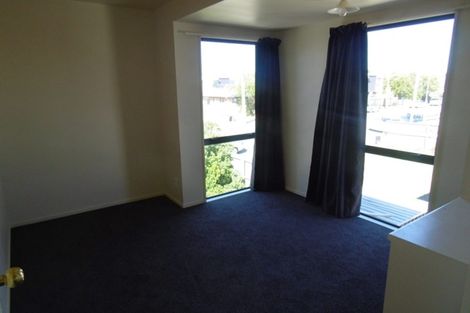 Photo of property in 102 Elizabeth Street, Riccarton, Christchurch, 8041