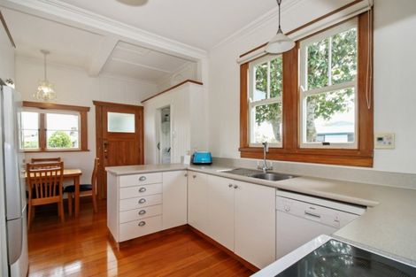 Photo of property in 89 Kelly Street, Inglewood, 4330