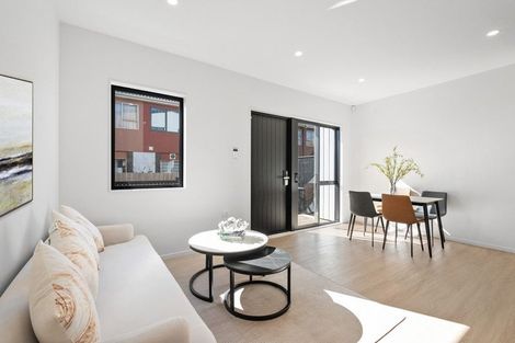 Photo of property in 11/20 Seabrook Avenue, New Lynn, Auckland, 0600