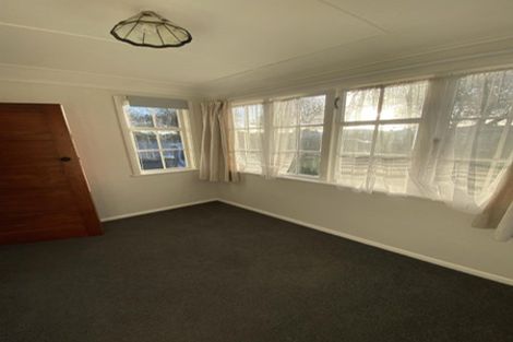 Photo of property in 654 Featherston Street, Roslyn, Palmerston North, 4414