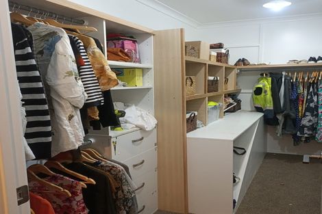 Photo of property in 16 Sutton Crescent, Hillcrest, Hamilton, 3216