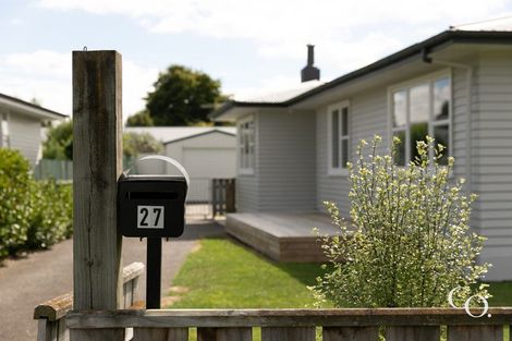 Photo of property in 27 Upham Street, Havelock North, 4130