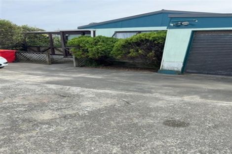 Photo of property in 30b Toi Street, Otaki Beach, Otaki, 5512