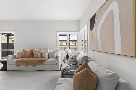 Photo of property in 1006 Saint Aubyn Street East, Parkvale, Hastings, 4122