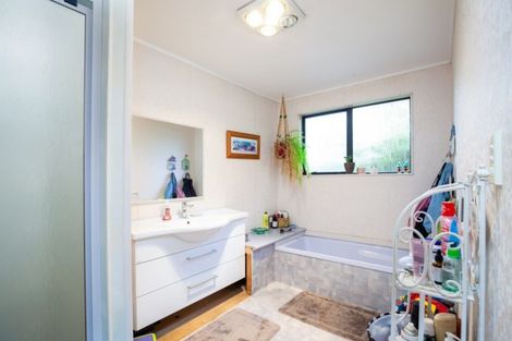 Photo of property in 26 Warkworth Grove, Bell Block, New Plymouth, 4312