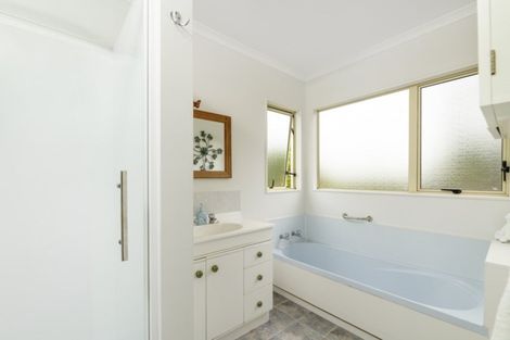 Photo of property in 26 Cooneys Drive, Matua, Tauranga, 3110