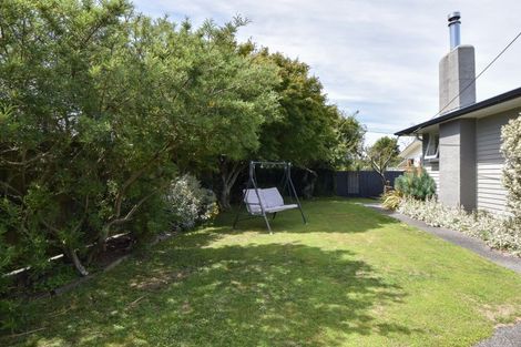 Photo of property in 22 Humphries Street, Greytown, 5712