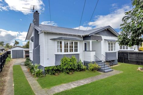 Photo of property in 41 Wairau Avenue, Avondale, Auckland, 1026