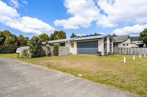 Photo of property in 127 Vista Paku, Pauanui, Hikuai, 3579