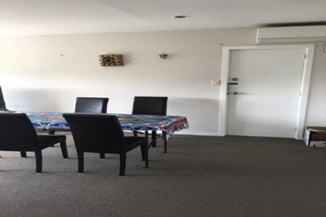 Photo of property in 4/107 Holly Road, St Albans, Christchurch, 8014