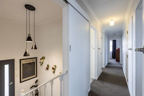 Photo of property in 8 Heatherlea Heights, Feilding, 4702