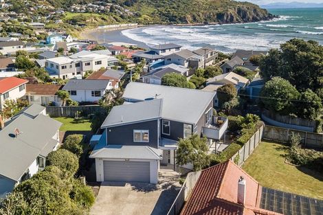 Photo of property in 22a Main Road, Titahi Bay, Porirua, 5022