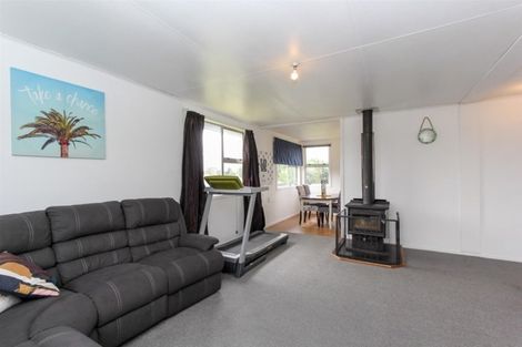 Photo of property in 16 Banks Street, Marfell, New Plymouth, 4310