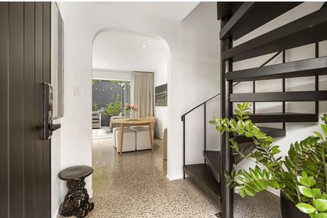 Photo of property in 1/20 Maritime Terrace, Birkenhead, Auckland, 0626