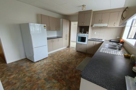 Photo of property in 47 Meadowood Drive, Unsworth Heights, Auckland, 0632