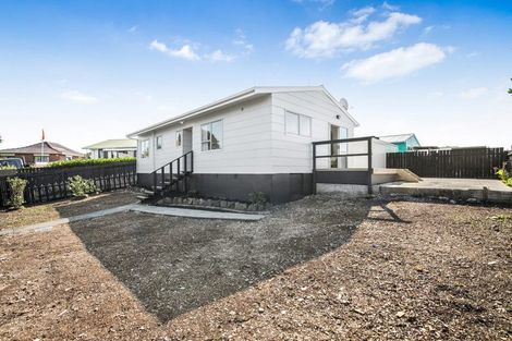 Photo of property in 1/10 Kennington Drive, Clendon Park, Auckland, 2103