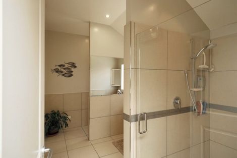 Photo of property in 135 Deans Avenue, Riccarton, Christchurch, 8011