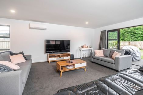 Photo of property in 15 Robert Duncan Road, Belfast, Christchurch, 8051