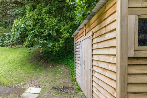 Photo of property in 187 Victory Road, Laingholm, Auckland, 0604