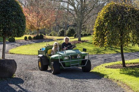 Photo of property in 346 Clifton Road, Whitford, Howick, 2571