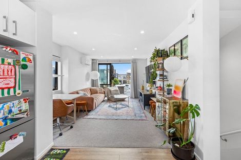 Photo of property in 9 Glenae Lane, Hobsonville, Auckland, 0618