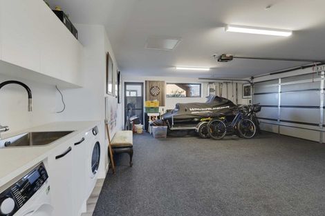 Photo of property in 1 Fraer Street, Cromwell, 9310