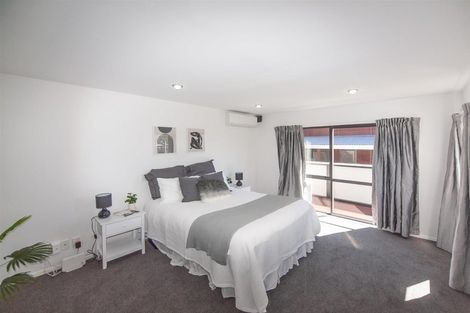 Photo of property in 47 Hawtrey Terrace, Churton Park, Wellington, 6037