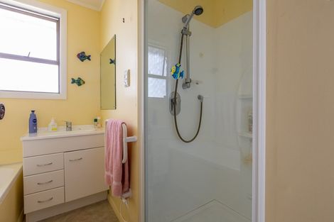 Photo of property in 32 Piko Street, Titahi Bay, Porirua, 5022