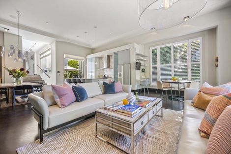 Photo of property in 5 Bridgewater Road, Parnell, Auckland, 1052