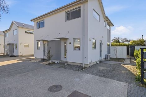 Photo of property in 1/51 Hills Road, Edgeware, Christchurch, 8013