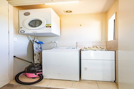 Photo of property in 4/39 Railway Row, Ohakune, 4625