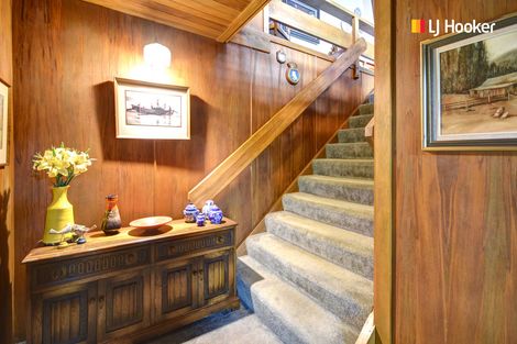 Photo of property in 4 Barling Street, Macandrew Bay, Dunedin, 9014