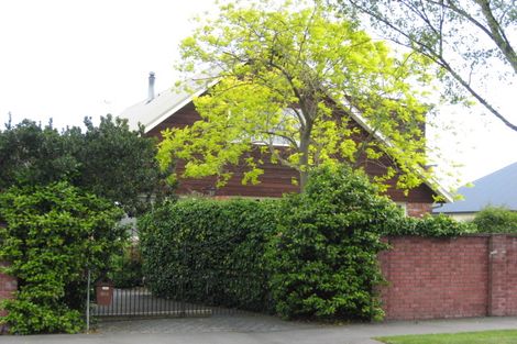 Photo of property in 273 Memorial Avenue, Burnside, Christchurch, 8053