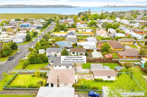 Photo of property in 3 Rewarewa Road, Te Atatu Peninsula, Auckland, 0610