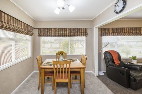 Photo of property in 10 Kennedy Avenue, Feilding, 4702