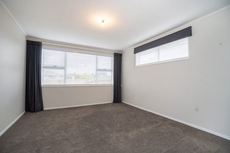 Photo of property in 16 Drury Street, Cloverlea, Palmerston North, 4412