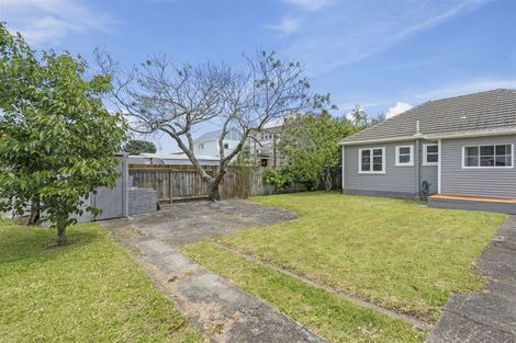 Photo of property in 34 Milne Crescent, Taita, Lower Hutt, 5011