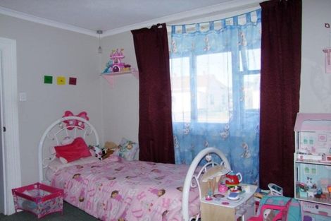 Photo of property in 26 Burns Street, Milton, 9220