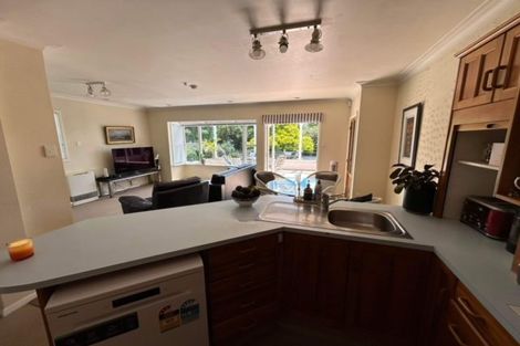 Photo of property in 27 Riverview Terrace, Fairfield, Hamilton, 3214