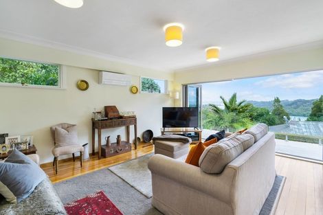 Photo of property in 1/15 Pemberton Avenue, Bayview, Auckland, 0629