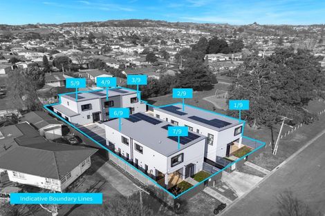Photo of property in 2/9 Wilson Place, Papakura, 2110